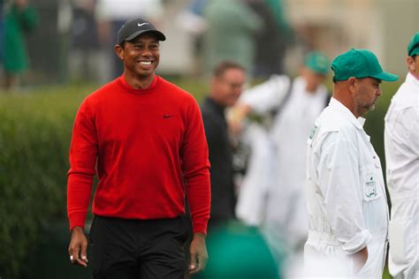 is tiger woods a billionaire.